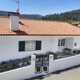Casa de Vilarinho, hotel u gradu 'Arouca'