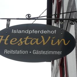 Hestavin Bed & Breakfast, hotel di Grunberg