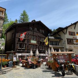 Gasthaus zum Sternen, hotelli kohteessa Andermatt