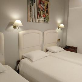 Kouros Hotel, hotel v destinácii Delfy