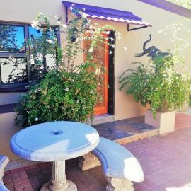 Safari Guesthouse, hotel Vryburg városában 