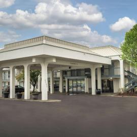 Baymont by Wyndham Murfreesboro, hotel en Murfreesboro