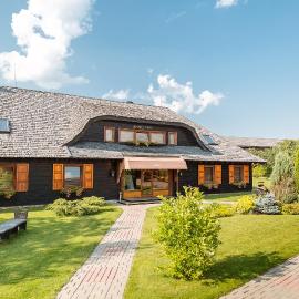 Aparjods: Sigulda şehrinde bir otel