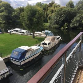 Waterfront House 3 BR Parking St Neots Town Centre, hotel a Saint Neots