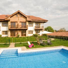 Apartamentos Ciudad de Petra, Hotel in Santillana del Mar