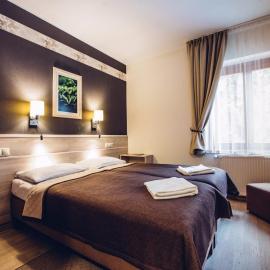 Natur Hotel Kövestető, hotel en Hosszúhétény