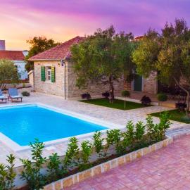 House Mate Ceko - Authentic Dalmatian Stone Villa