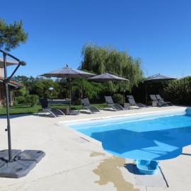 Les Hortensias, hotel in Caumont-sur-Garonne