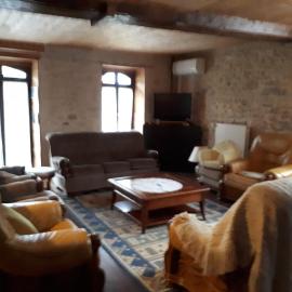 Grand gîte à la campagne – hotel w mieście Missé