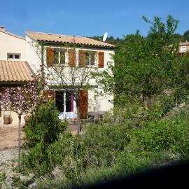 La Thorie Ma maison de vacances, hotel in Clermont-lʼHérault