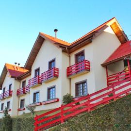 Pousada AlpenRose, hotel in Campos do Jordão