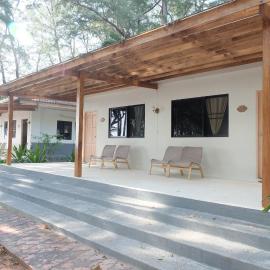 Pakmeng Resort, hotel v destinaci Pak Meng