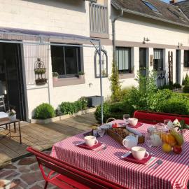 Le Grenier du Jardin, hotel in Pontorson