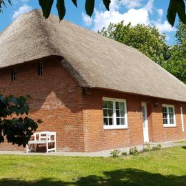 Ferienhaus Kömhuus, hotel in Niebüll