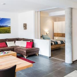 Exklusive Ferienwohnung in der historischen Ballenhausgasse, hotel in Mittenwald