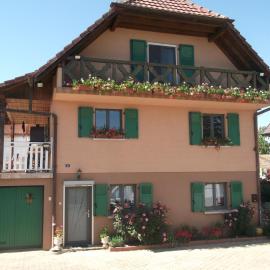 Gite les Rosiers: Traubach-le-Bas şehrinde bir otel