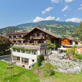 Hotel Auhof, hotel di Schruns