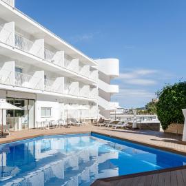 Hotel Torá