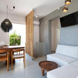 Elisa Seaside Luxury Suite, hotel a Loutráki