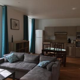 Magnifique et lumineux appartement au cœur du Sancy โรงแรมในแซ็ง-เนกแตร์