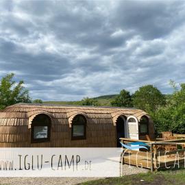 Iglu Camp Triolago, hôtel à Riol