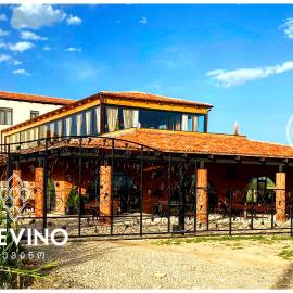 Mtevino, hotel en Khashmi