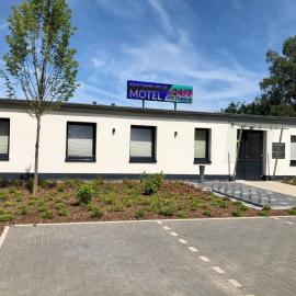 Kraftwerk Relax Motel, ξενοδοχείο σε Βερλ