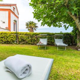 Procida में, होटल La TERRAZZA sul GIARDINO