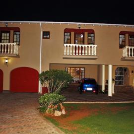 Edenvale में, होटल Villa Stella Guest House