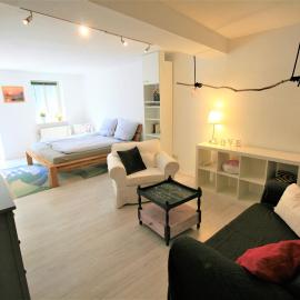 Zentrale Ferienwohnung „Treibholz“ im Sonnenblumenhaus