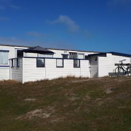 Viesnīca AMELAND - Ballum: Stacaravan Chalet (incl. fietsen) bij strand en zee pilsētā Ballum