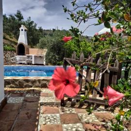 Cortijo la Joya โรงแรมในคอมเปตา