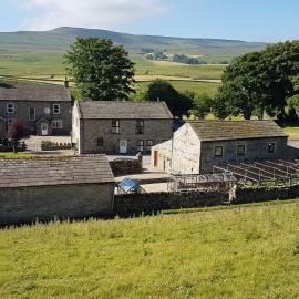 Old Camms Holiday Cottages, hotel v destinácii Askrigg