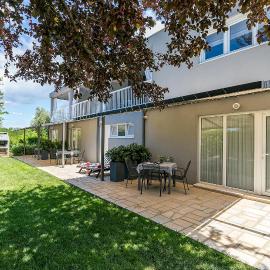 Apartments Dama, hotel in Poreč