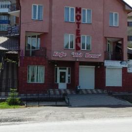 Над Вичов