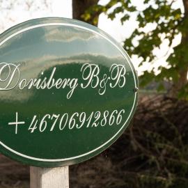 Dorisberg B&B - The Stables, hotelli kohteessa Löberöd