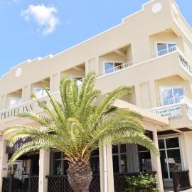 Travel Inn Hotel Simpson Bay, хотел в Симпсън Бей