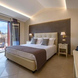 Vittorio Emanuele Hotel، فندق في شاكا