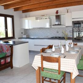 Su Cuile relax house with barbecue: Martis'te bir otel