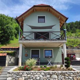 vakantiehuis Zidanica, hotelli kohteessa Žužemberk