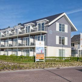 Strandplevier Suites, hotel u gradu 'De Koog'