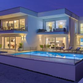 Villa Helines*****, hotel in Linardići