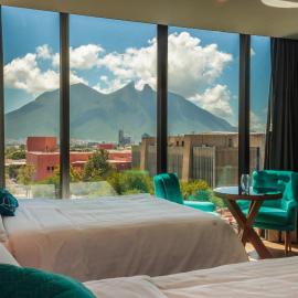 Hotel Kavia Monterrey: Monterrey'de bir otel
