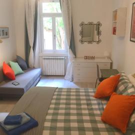 Rivabahn, hotell i Trieste