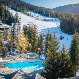 Blackcomb Springs Suites by CLIQUE, hotell i Whistler