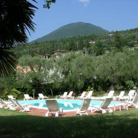 Borgo Antico Apartments, hotell i Toscolano Maderno