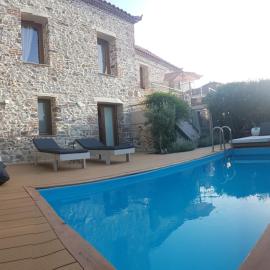 FEEL LIKE HOME IN LESVOS, hotell i Mytilene