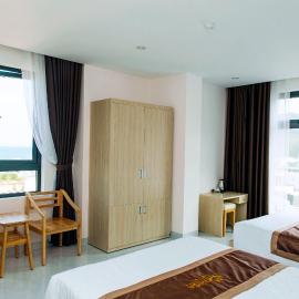 Misa Hotel - 100m to Beach