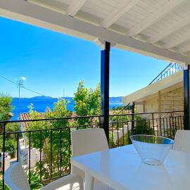 Nissaki Apartments and Vasilis House