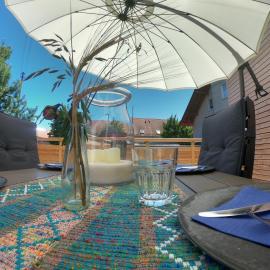 Ferienhaus Paradiso, hotel u gradu Kirhajm pod Tekom